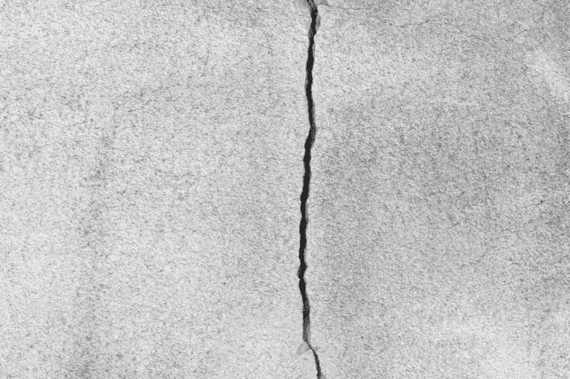 Vertical Cracks