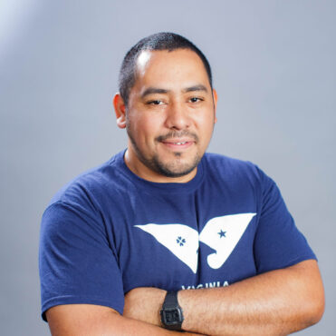 9 Headshots 5d3b7758 9 Headshots 5d3b7758