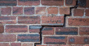 Stair-Step-Cracks-img